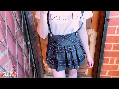 ❤️ 女子校生は授業の代わりに彼女のペニスを深く吸ってファックする。 ❌ ポルノビデオ ❌️